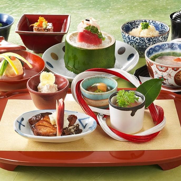 日本料理総料理長　平野 規元による美しい日本料理をお祝いに