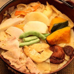 ほうとう蔵 歩成（ふなり） フルーツライン店