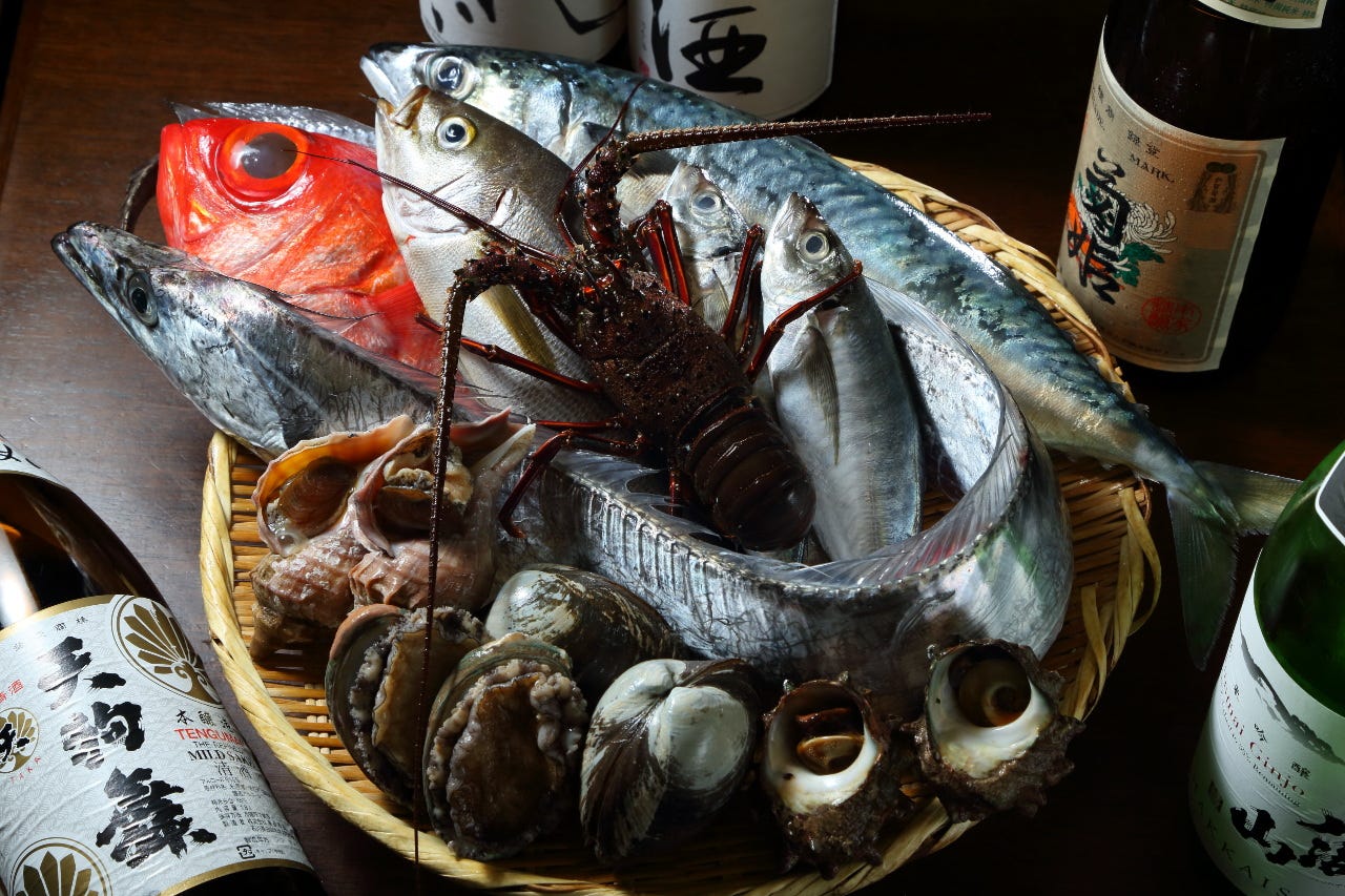 個室あり『創作和食 きりん』 厳選日本酒&産地厳選 真牡蠣