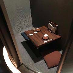 ゆったり個室 大阪梅田 阪急 駅で食事 ディナー 人気の完全個室 ソファー席など ぐるなび