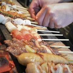 炭火焼鳥 くしまる 