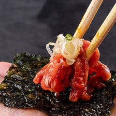お肉以外のメニューも充実しております。