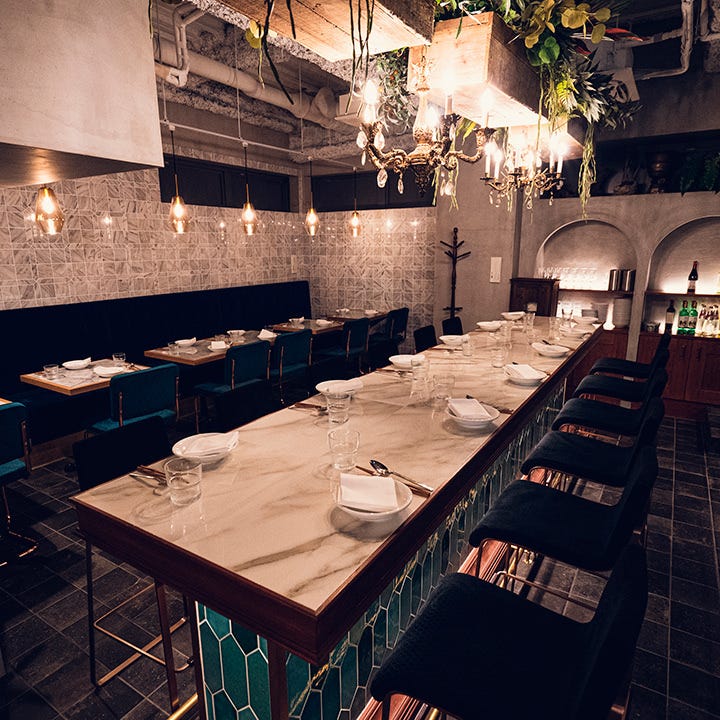 Malkovich Connection 席 - ぐるなび