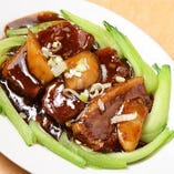 中国名物豚バラ角煮