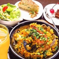 コスパ抜群★　ランチパエリアセット！