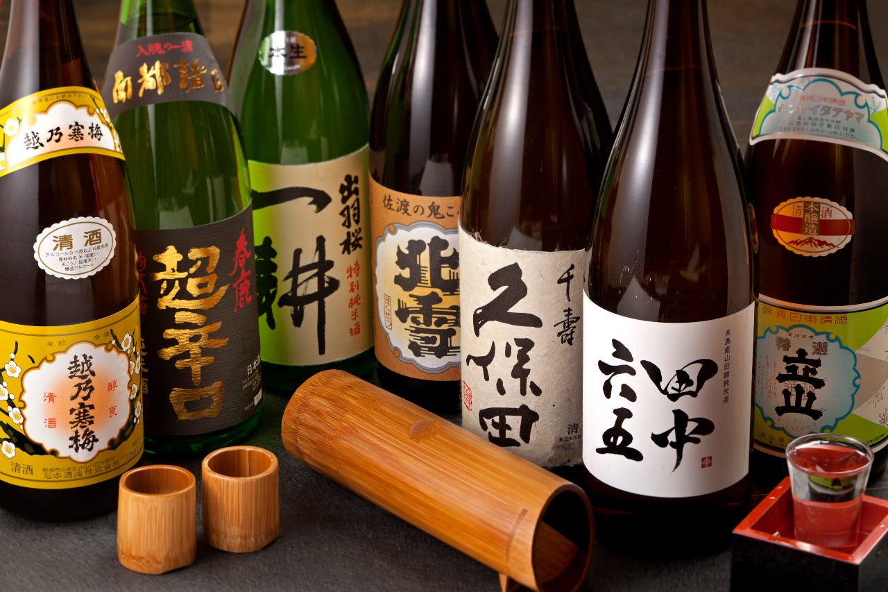 飲み放題の一部
日本酒の７種類の顔ぶれ