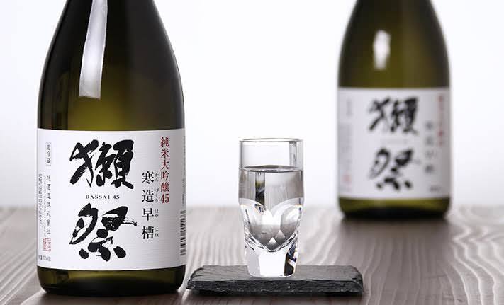 日本酒、フルーツサワーなど種類充実