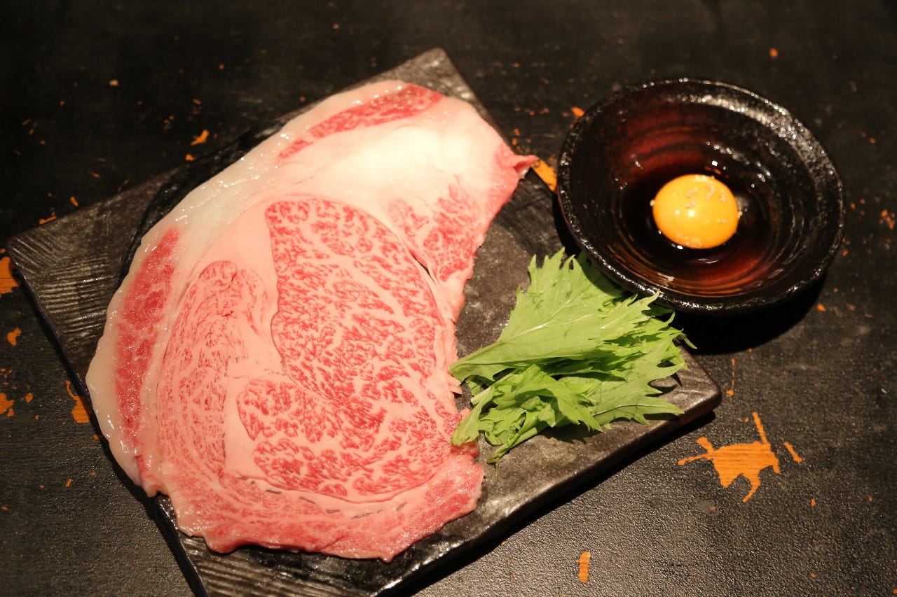 肉寿司食べ放題 飲み放題コース コスパ最強 厳選黒毛和牛の肉寿司が食べ飲み放題 5000円 の詳細 よしにく Ebisu Niku Bar 恵比寿 居酒屋 ぐるなび