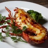 ロブスターグリル (ハーフ)
Grilled Lobster (Half Size)