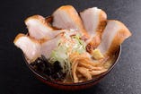 濃厚味噌 炙り豚トロチャーシュー麺