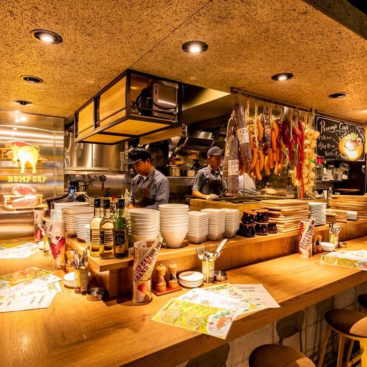神田の肉バルrump Cap 新橋店相片 新橋 葡萄酒 Gurunavi 日本美食餐廳指南