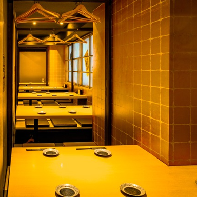 全席個室完備 博多串焼きなど和食居酒屋 食彩の房 秋葉原店 店内の画像