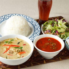 記憶に残るサプライズ リゾートdining ロータスガーデン 表参道 ランチメニュー ぐるなび