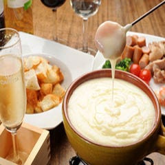 ケーキ＆カフェダイニング～ボナボン～Bon’n’Bon_【4480円】【飲み放題付】【カニ＆若鶏のﾊﾟｽﾀ】【ﾁｰｽﾞﾌｫﾝﾃﾞｭ】【鶏の唐揚げ】がっつり満喫ﾌﾟﾗﾝ【ﾃﾞｻﾞｰﾄ付】