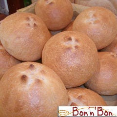 ケーキ＆カフェダイニング～ボナボン～Bon’n’Bon_自家製バゲット～フレンチバゲットなどに使用～【大阪府】