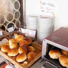 ケーキ＆カフェダイニング～ボナボン～Bon’n’Bon_【Ｒｉｃｈな♪ランチタイムプラン】「チーズフォンデュ」サラダビュッフェ♪ドリンクバー♪ケーキ付