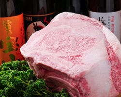 極上のお肉…
宮崎牛をご堪能下さい！