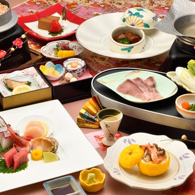 割烹レストラン「紅梅亭」_季節の創作会席料理 華