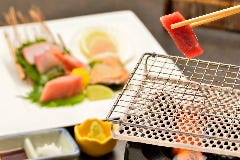 割烹レストラン「紅梅亭」