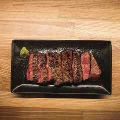 肉酒場 二寅