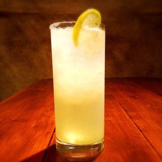 豚バル ピッグテイル Pigtail 神保町 メニュー ﾋﾞｰﾙ ｶｸﾃﾙ ぐるなび