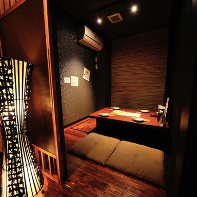 完全個室×海鮮居酒屋 全国47都道府県の日本酒 神の斬新 店内の画像