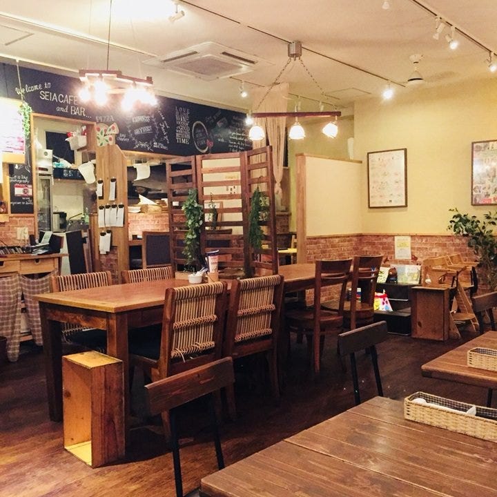 東大宮街角肉食堂 セイアカフェ 店内 ぐるなび