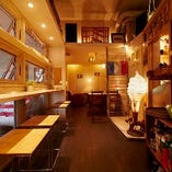 「貸切パーティースペース Lu’s CAFE（ルーズカフェ）横浜」の空間はとにかくオシャレ。フォトジェニックな空間で楽しむ、二次会・貸切は特に女性に喜ばれること間違いなし！