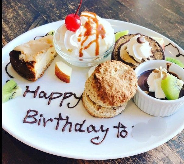 サプライズ Sweetsバースデープレート お誕生日 お祝いに 1 500円税込の詳細 Trinity Unity 和歌山市 カフェ ぐるなび