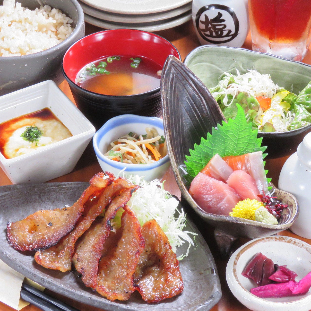 贅沢な晩御飯 イベリコ豚の網焼き豚とろ御膳 00円 ソフトドリンク付き の詳細 個室居酒屋 くいもの屋わん 豊洲ihiビル店 豊洲 居酒屋 ぐるなび 贅沢な晩御飯 イベリコ豚の網焼き豚とろ御膳 00円 ソフトドリンク付き の詳細 個室居酒屋 くいもの屋わん 豊洲ihiビル店 豊洲 居酒屋 ぐるなび