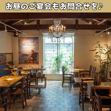 酒とワインと料理 ホリデー食堂_ランチタイムもコースが利用できるようになりました!
ご希望のお客様はお気軽にお電話を♪