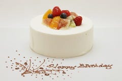 【Anniversary】ホールケーキ付！選べるお魚とお肉のWメイン、デザートツリーなど特別なひと時