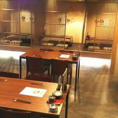 Dining 彩