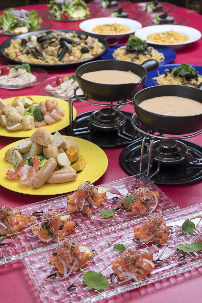 イタリア食堂 Kitchen Cammy コース 結婚式 二次会 プロジェクターにレッドカーペット完備の 豪華結婚式2次会パーティプラン 5 500円 ぐるなび