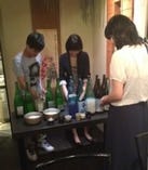立川で　日本酒飲むなら　狸穴だ！（スタッフも勉強中）