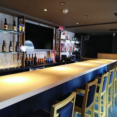 Beer Bar KURENAI  店内の画像