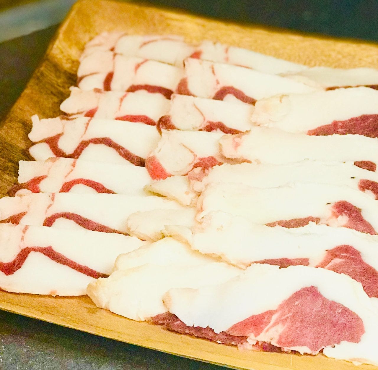 ヒグマと月の輪熊ってどっちが美味しいの 鍋で対決 ヒグマvs月の輪熊 熊鍋コース お料理のみです の詳細 ジビエ料理 あまからくまから 人形町 人形町 小伝馬町 炭火焼き ぐるなび