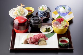 愉楽 日本料理 かぐらざか 多田本店 メニュー 鉄板焼 川蝉 ぐるなび