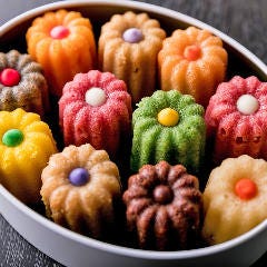 カラフルで可愛らしい焼菓子ミタンはお土産にもおすすめ