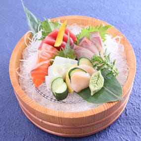 肉と魚とめん料理 なにがし 豊田コモスクエア店 メニューの画像