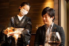 真心こめたおもてなしを西麻布の路地裏で