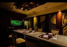 大事な接待や会食には広々とした特別室もご用意