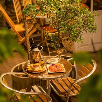 緑に囲まれた隠れ家ビストロ Nakameguro Slow Table こだわり情報1 ぐるなび