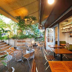 緑に囲まれた隠れ家ビストロ nakameguro SLOW TABLE