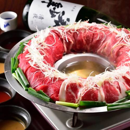 【2h飲み放題付】桜炊き肉鍋コース～こんなお鍋めったに見られない！