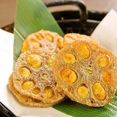 九州各地の旬食材を活かした、季節限定の逸品も折々にご用意！