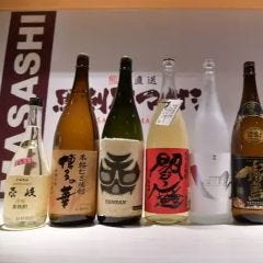全国各地の銘酒はもちろん、希少な地酒まで幅広くラインナップ！