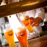 3種類のクラフトビールを飲み比べて楽しむのもアリ