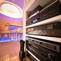 音響機器やワイヤレスマイクなど様々な設備を無料で使用できます