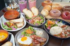 UNPLAN Kagurazaka Cafe